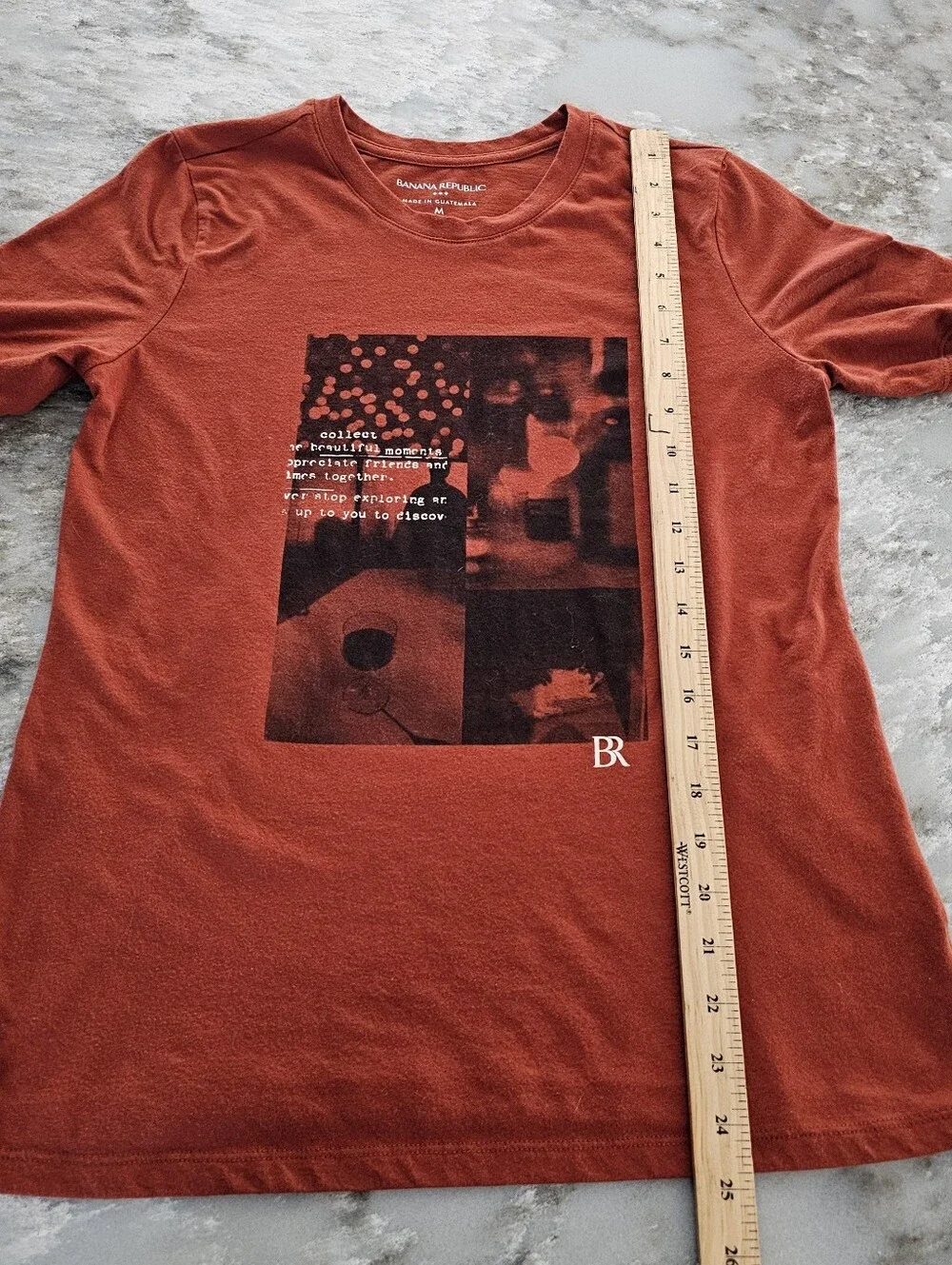 Banana Republic Mens M Graphic T Shirt Rust Orange Cotton Blend Runs Small